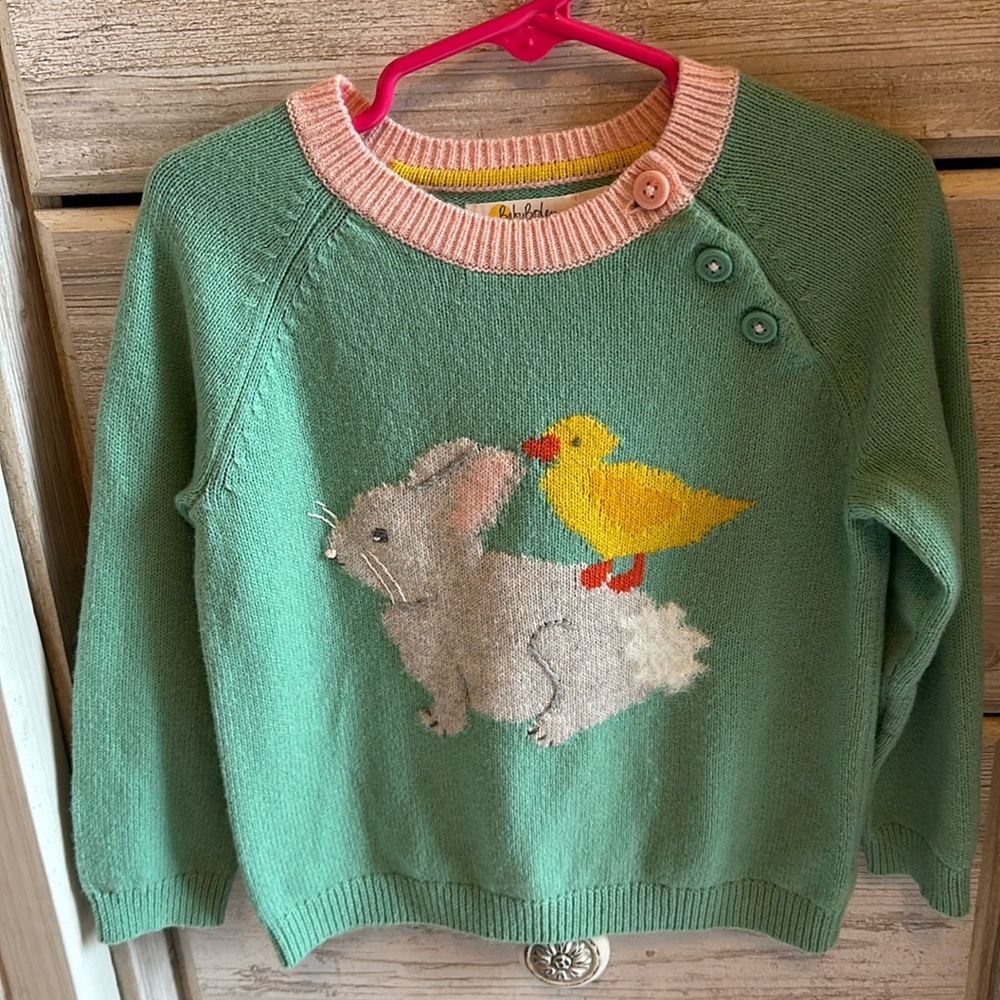 Baby Boden cute sweater excellent condition, 28% cotton, 25 % wool,2% viscose,
